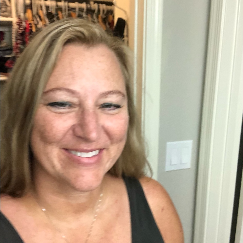 Meet your Posher, Jacqueline a